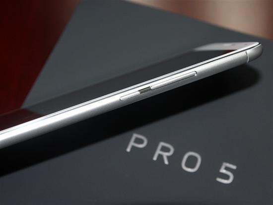 不计成本的魅族pro5