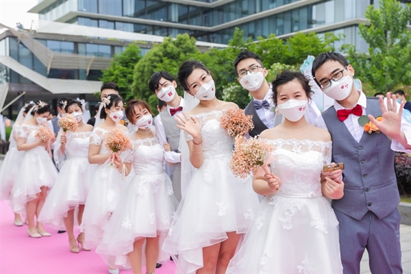 阿里首个口罩婚礼盛大上演 张勇:请做好另一半的CCO