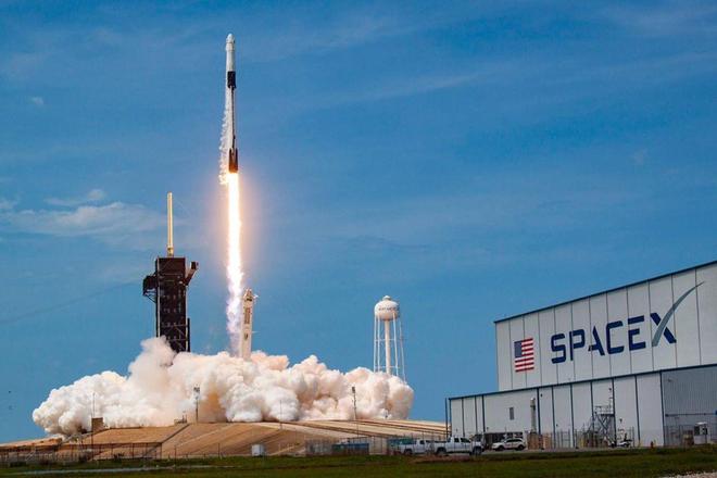 SpaceX的星链互联网服务用户预订量超过50万
