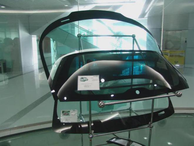 幼年失学！“玻璃大王”曹德旺捐资100亿办大学