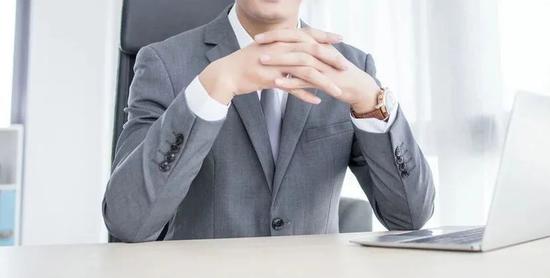 狗狗大涨 大妈沦陷