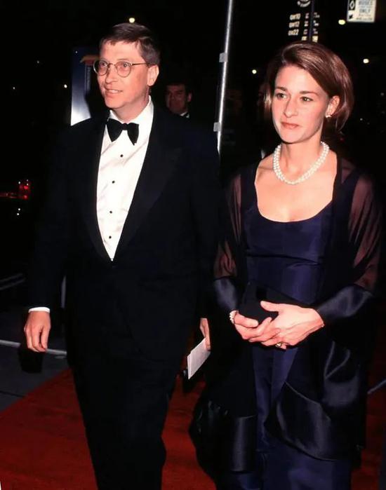 盖茨离婚:爱情是永恒的 爱人不是